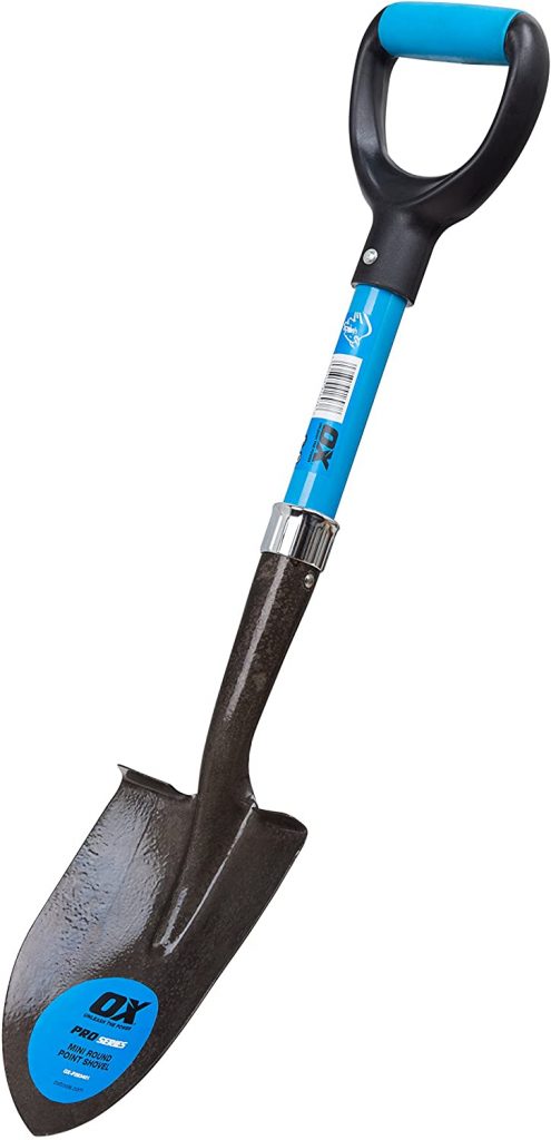 OX groundworkers tools shovel